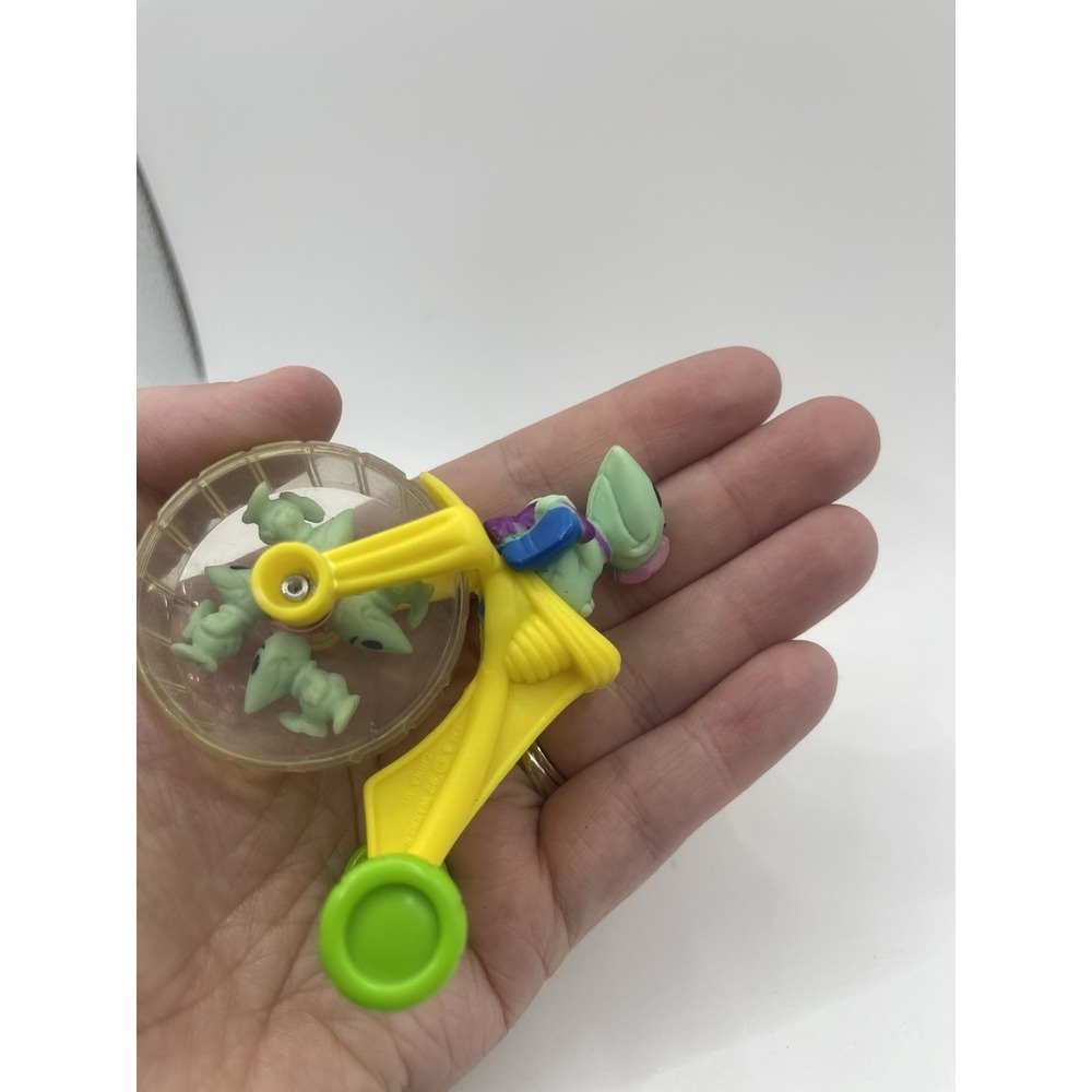 Vtg Tiny Toons Gogo Dodo Tricycle McDonalds Happy Meal Toy 90s Bike Bird - Picture 5 of 5